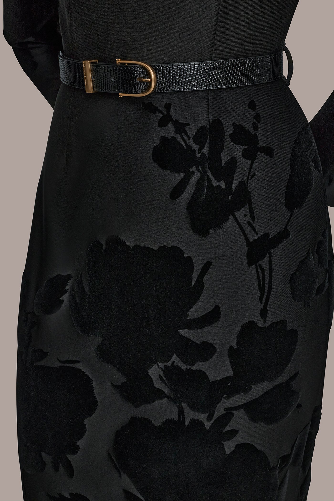 Donna Karan | 3/4 SLEEVE BOATNECK MIDI SHEATH DRESS