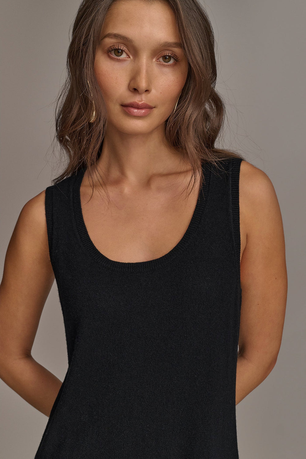Donna Karan | CASHMERE SLEEVELESS MIDI TANK DRESS