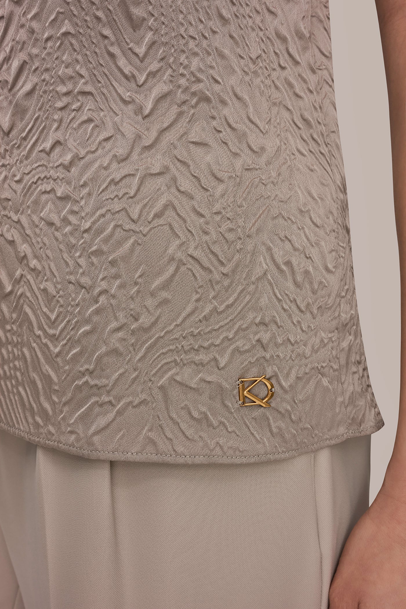 Donna Karan | MESH AND JACQUARD BLOUSE