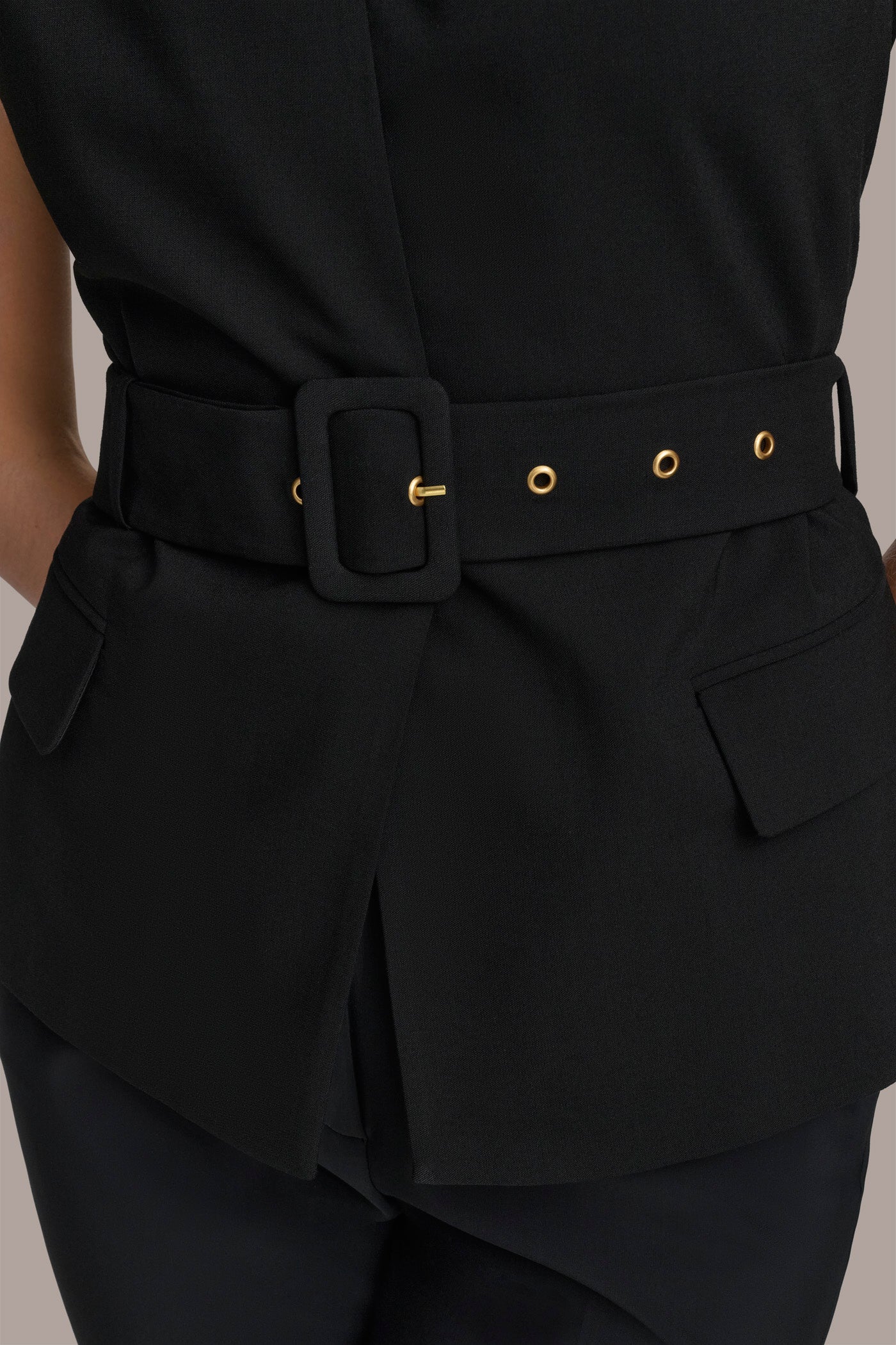 Donna Karan | EXTENDED SHOULDER VEST