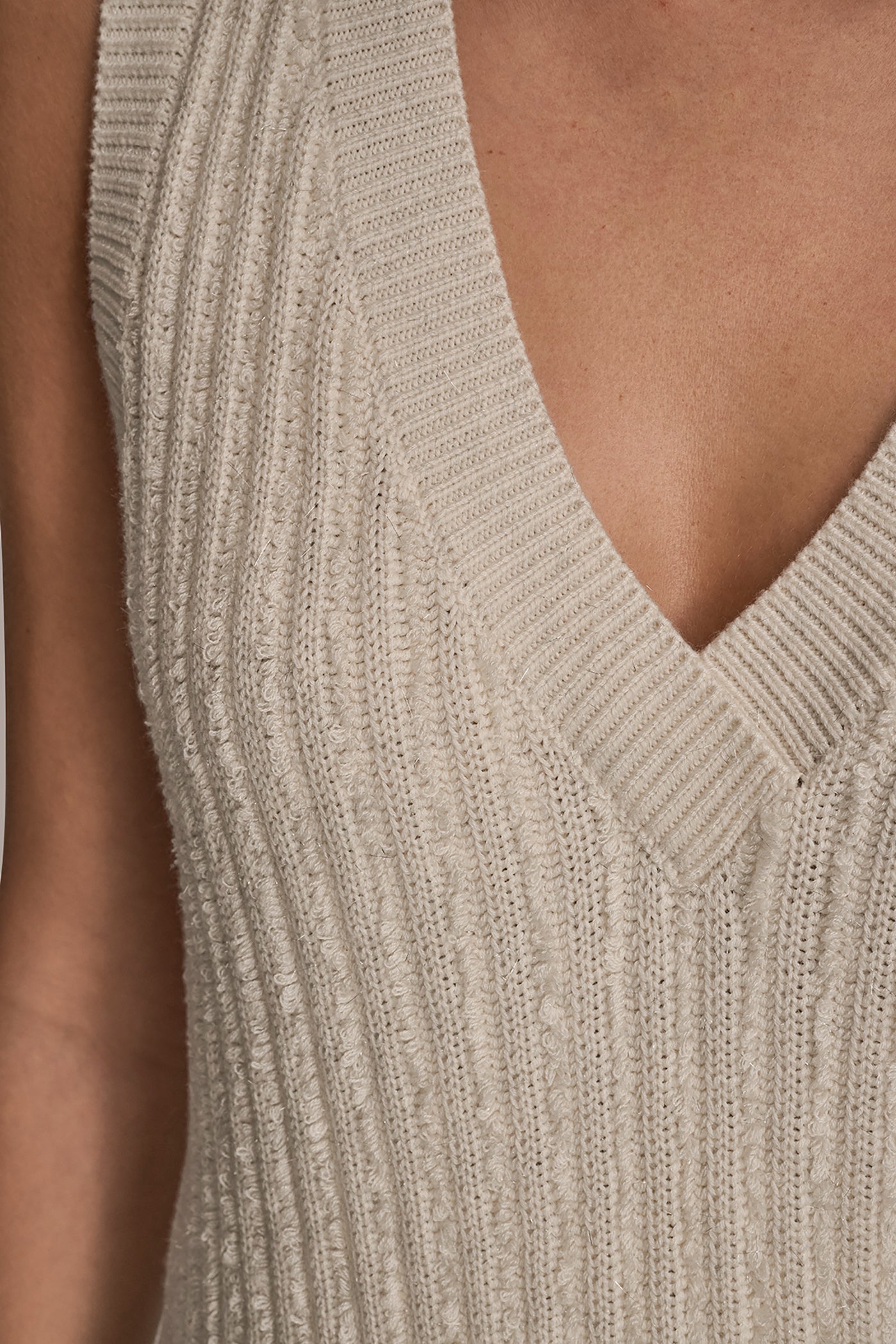 Donna Karan | LOOP STITCH SWEATER VEST