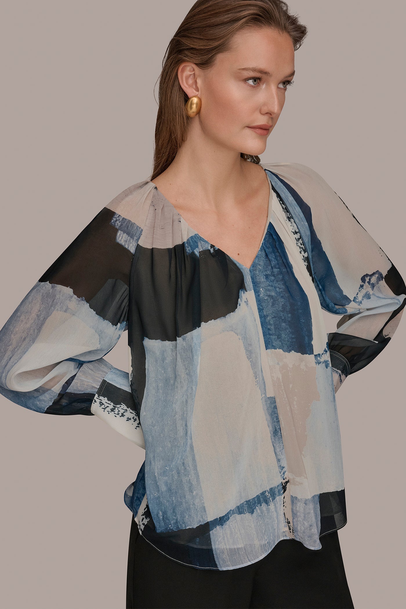 Donna Karan | PRINTED CHIFFON TOP