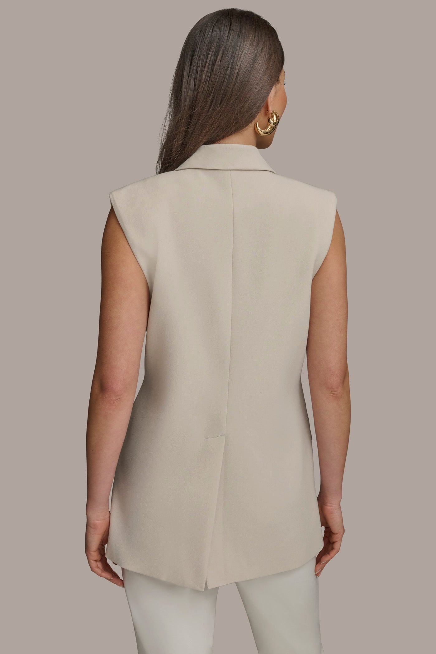 Donna Karan | BUTTON VEST WITH POCKET DETAIL