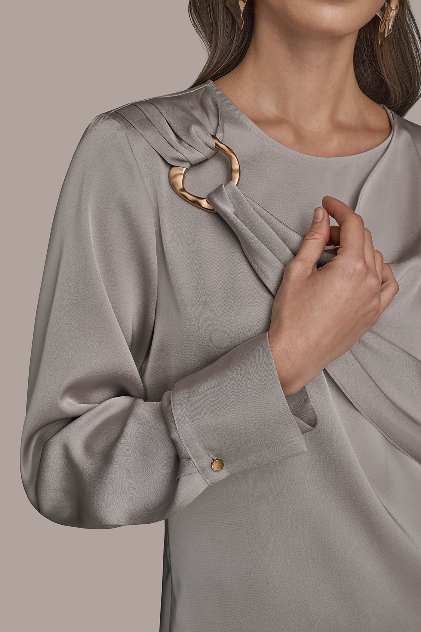 Donna Karan | LONG SLEEVE DRAPE BLOUSE