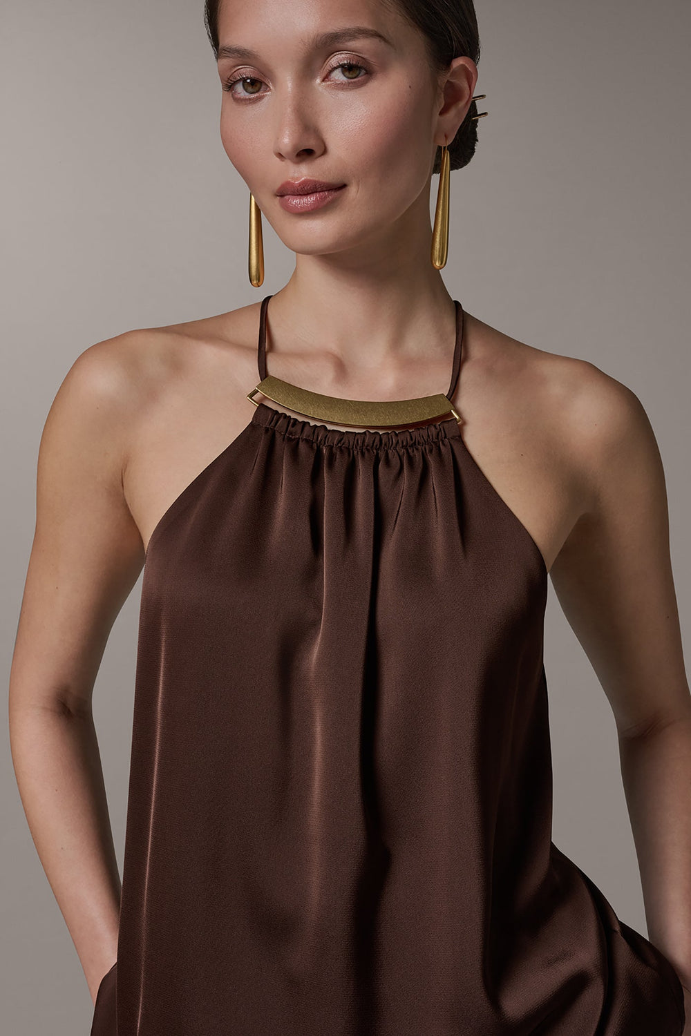 Donna Karan | SLEEVELESS HALTER TOP