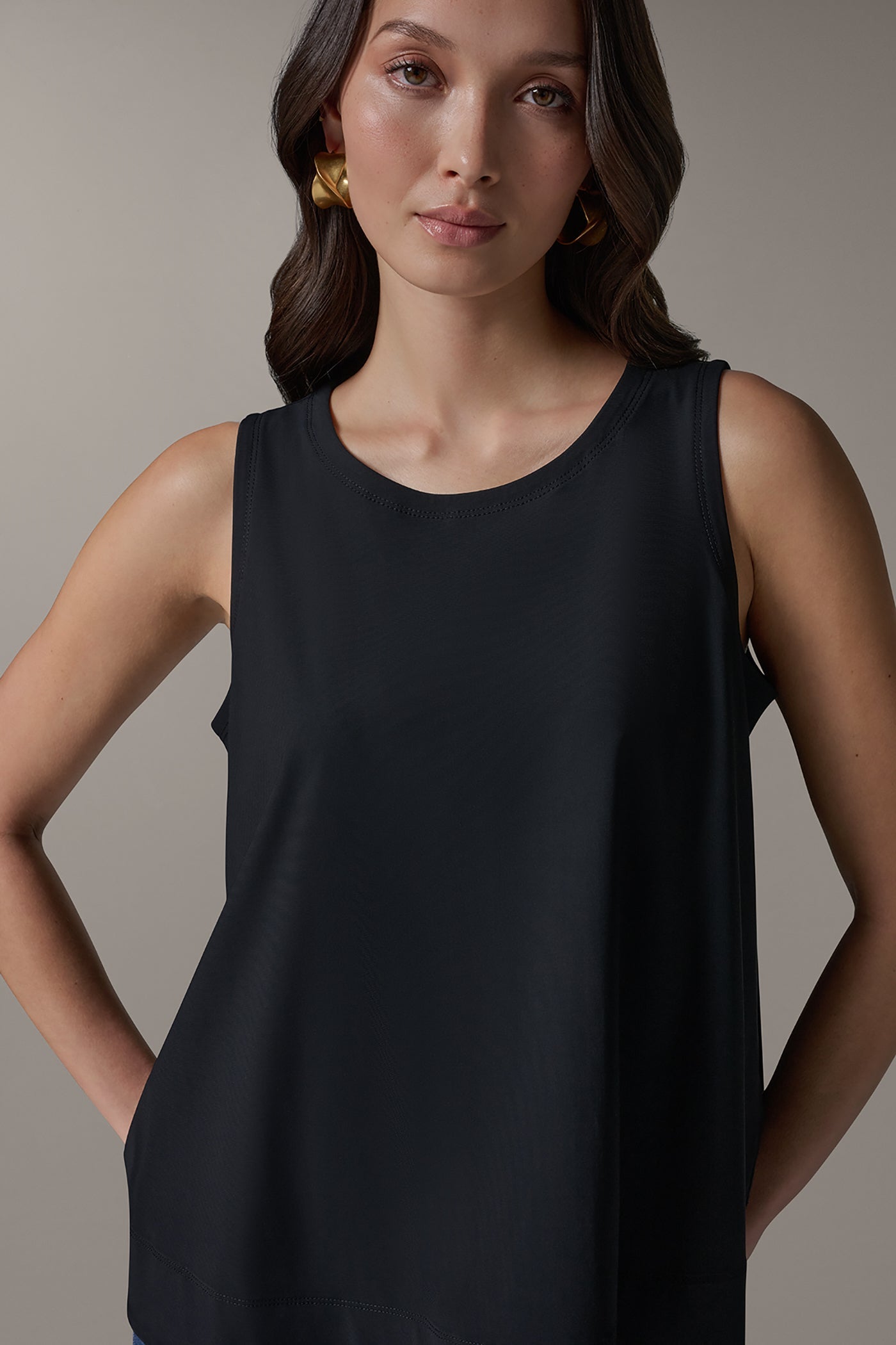 Donna Karan | THE MODERN TRAVEL SLEEVELESS SWING TANK