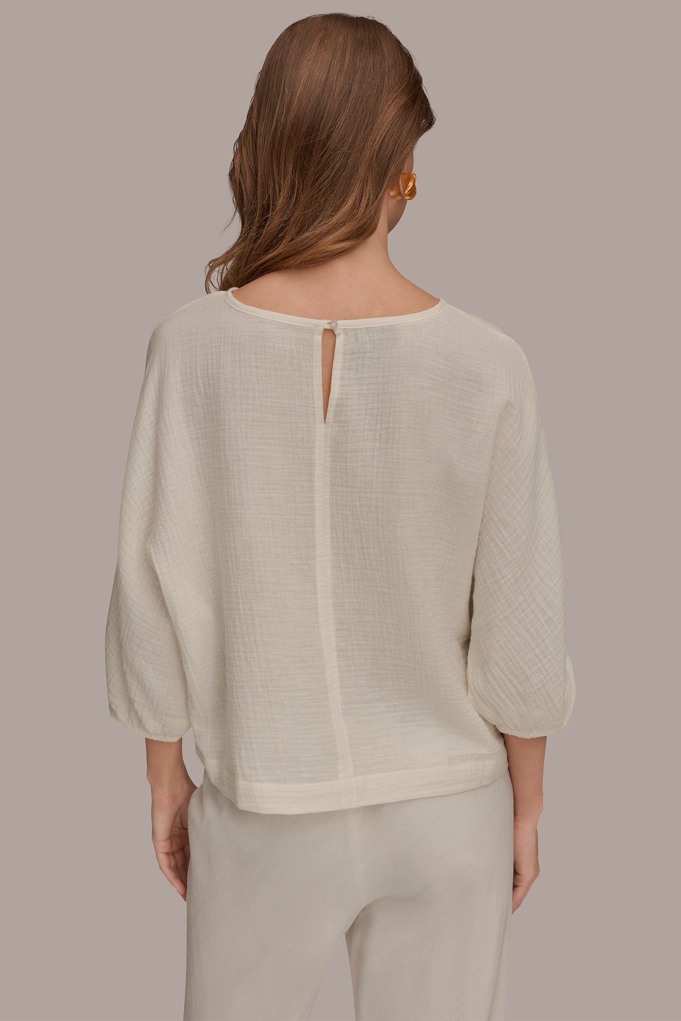 Donna Karan | 3/4 SLEEVE TWIST CUFF BLOUSE