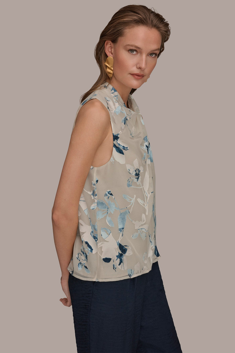 Donna Karan | FLORAL CRISSCROSS TOP
