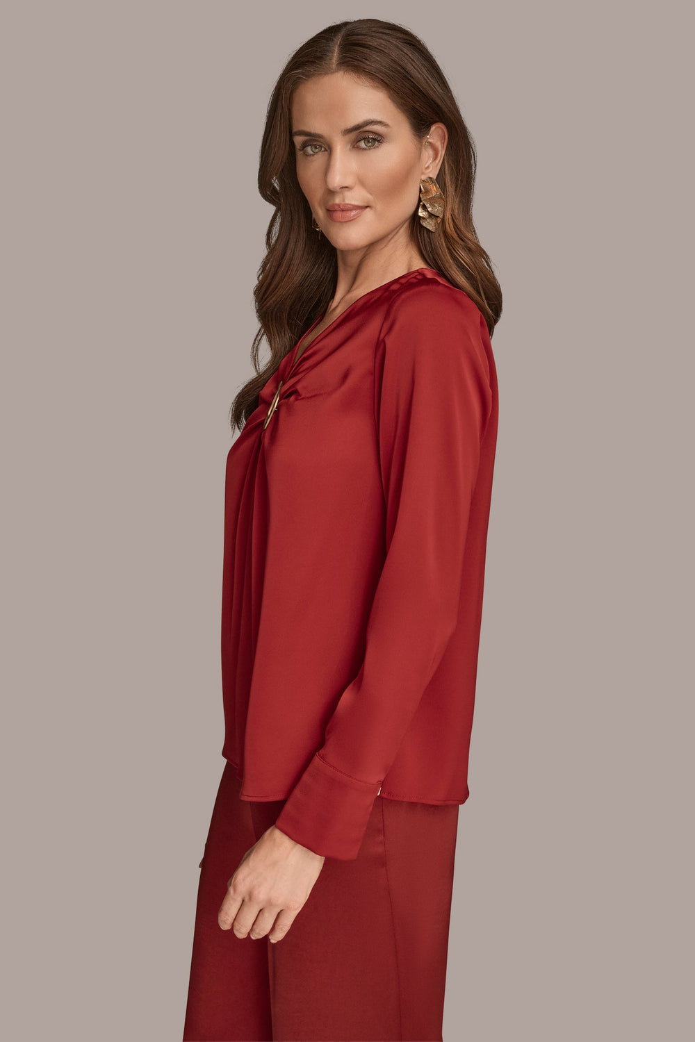 Donna Karan | LONG SLEEVE RING V-NECK BLOUSE
