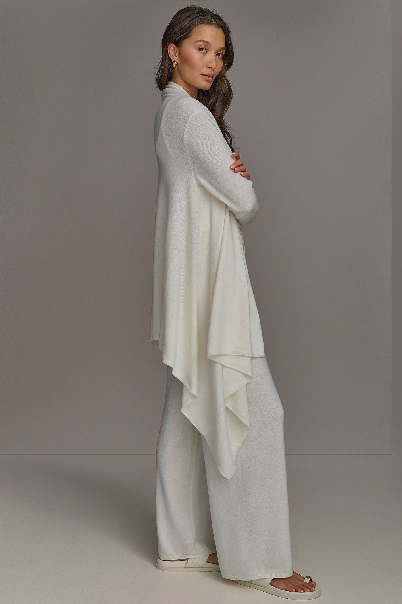 Donna Karan | CASHMERE LONG SLEEVE CARDIGAN