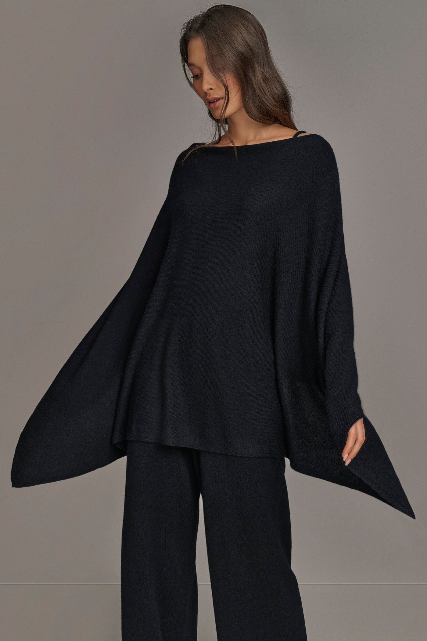 Donna Karan | CASHMERE PONCHO