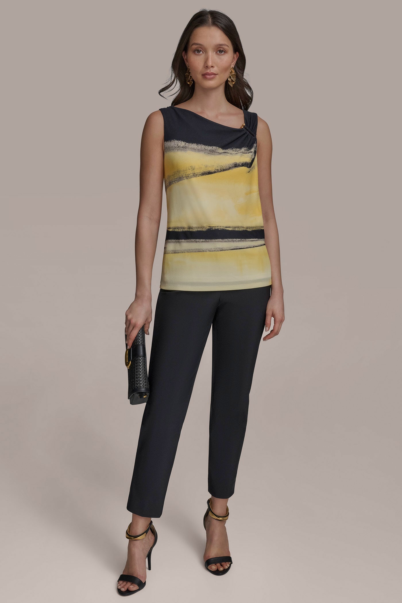 Donna Karan | PART SLEEVELESS WITH U-HARDWARE NECK