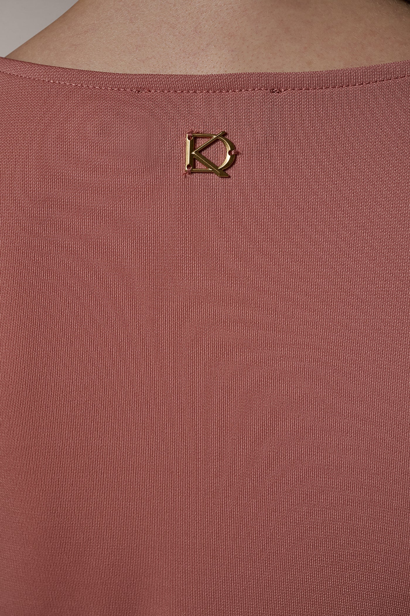 Donna Karan | ASYMMETRIC KNIT TOP