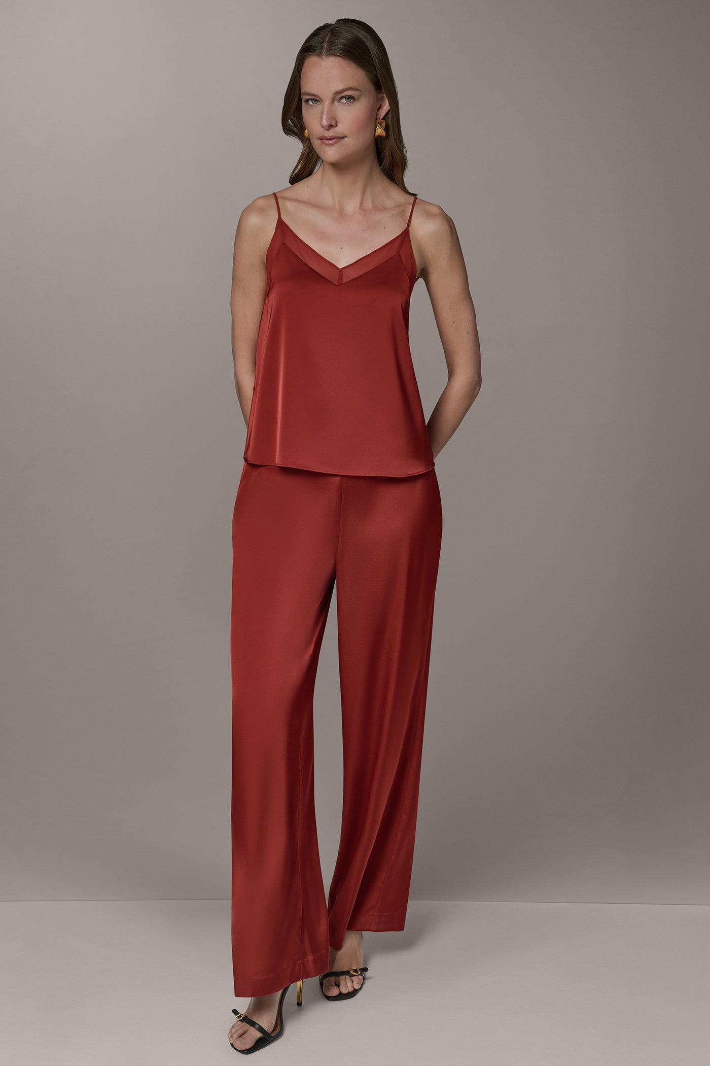 Donna Karan | SLEEVELESS V-NECK CAMI