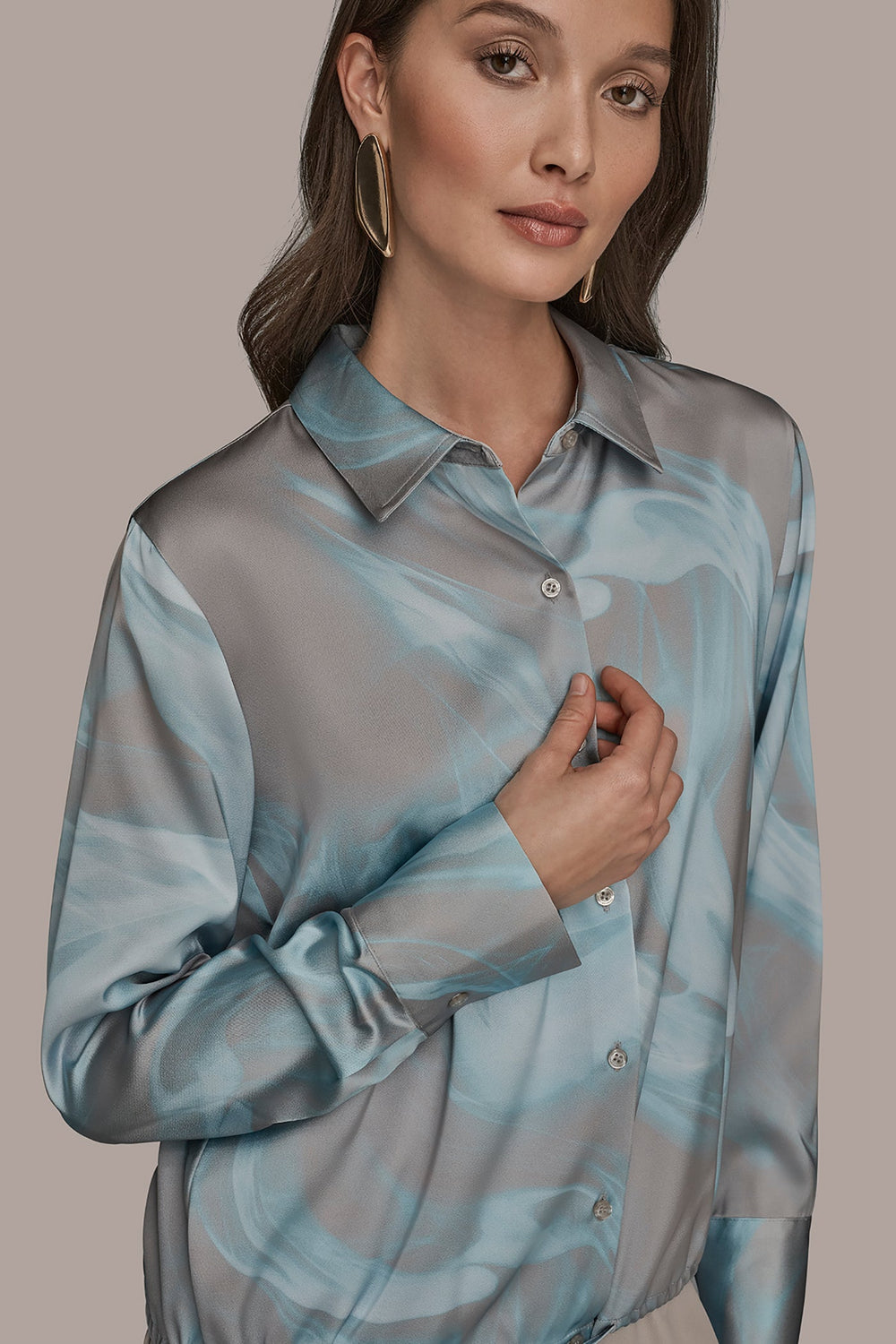 Donna Karan | LONG-SLEEVE PRINTED DRAWSTRING BLOUSE