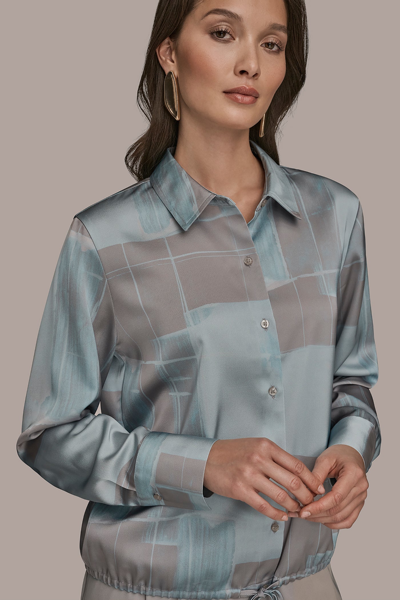 Donna Karan | LONG-SLEEVE PRINTED DRAWSTRING BLOUSE