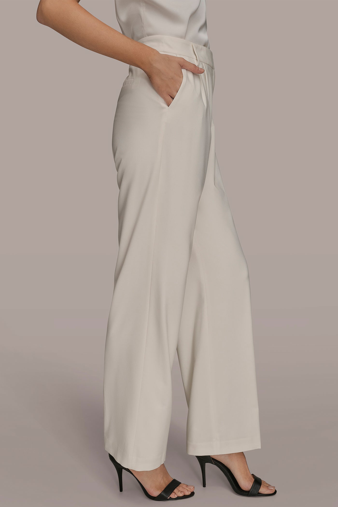 Donna Karan | EXTRA HIGH-RISE PLEATED WIDE-LEG PANT
