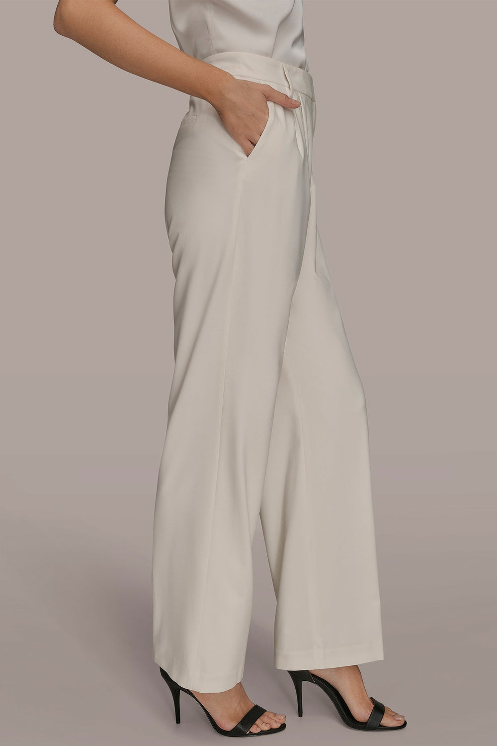 Donna Karan | EXTRA HIGH-RISE PLEATED WIDE-LEG PANT