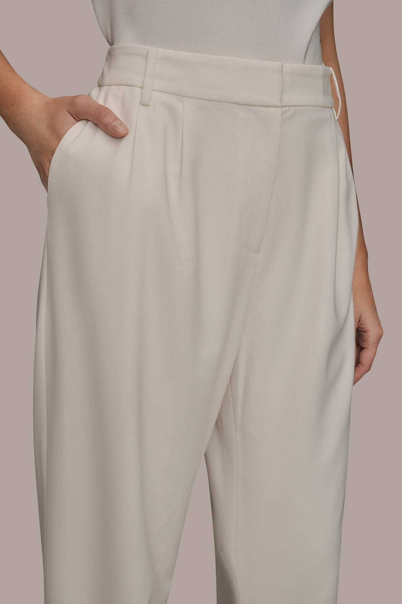 Donna Karan | EXTRA HIGH-RISE PLEATED WIDE-LEG PANT