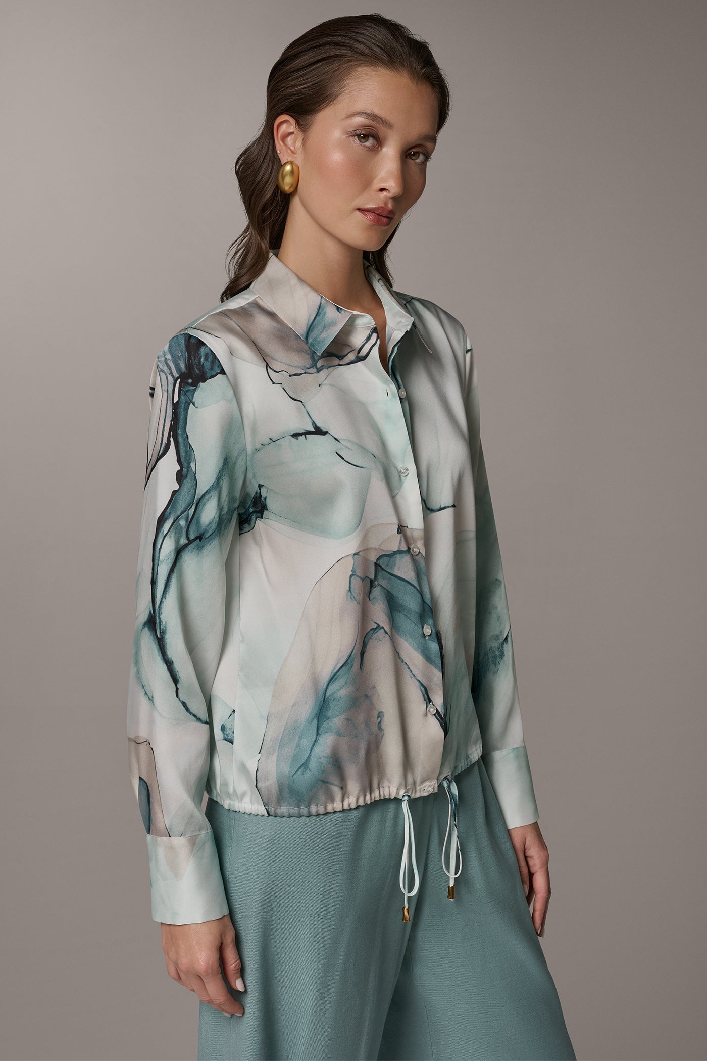 Donna Karan | PRINTED DRAWSTRING HEM BLOUSE
