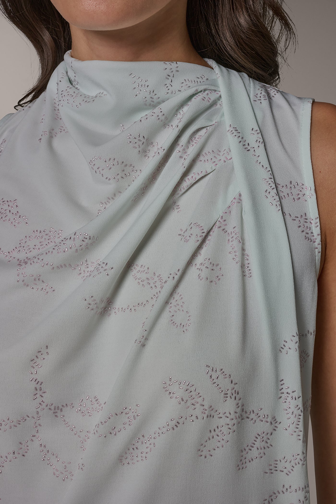 Donna Karan | DRAPE TWIST SHOULDER BLOUSE