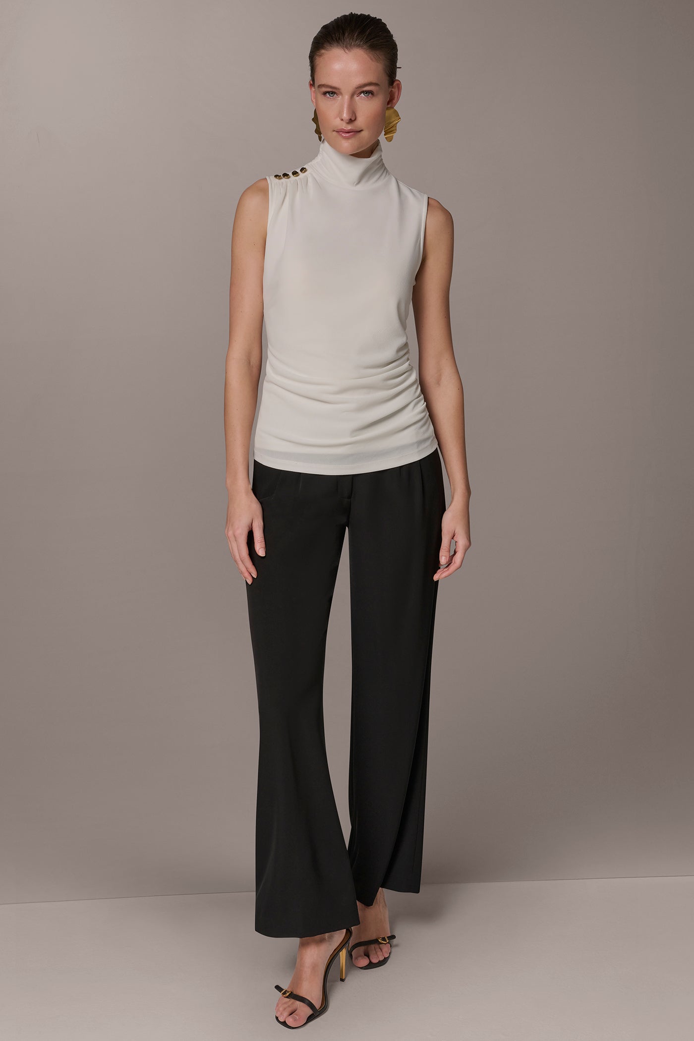 Donna Karan | BUTTON SHOULDER BLOUSE