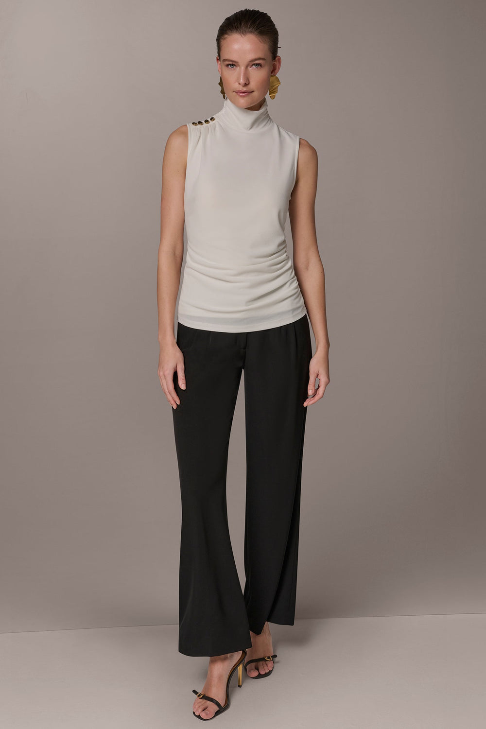 Donna Karan | BUTTON SHOULDER BLOUSE