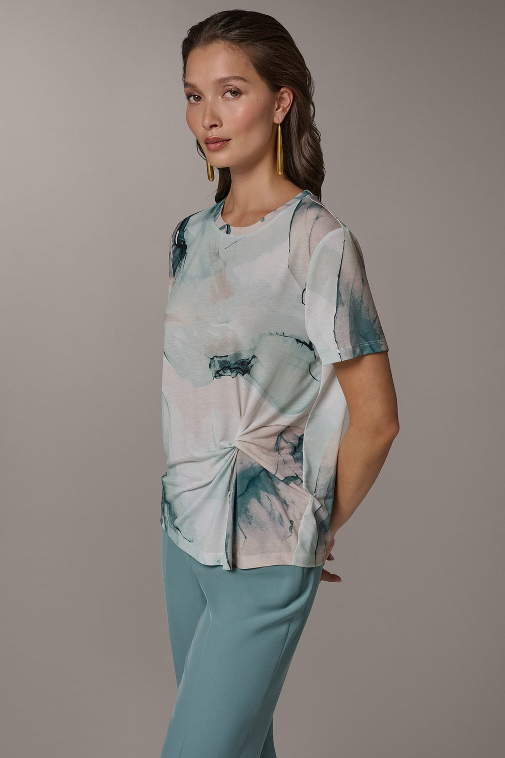 Donna Karan | SHORT-SLEEVE FLORAL SHIRT
