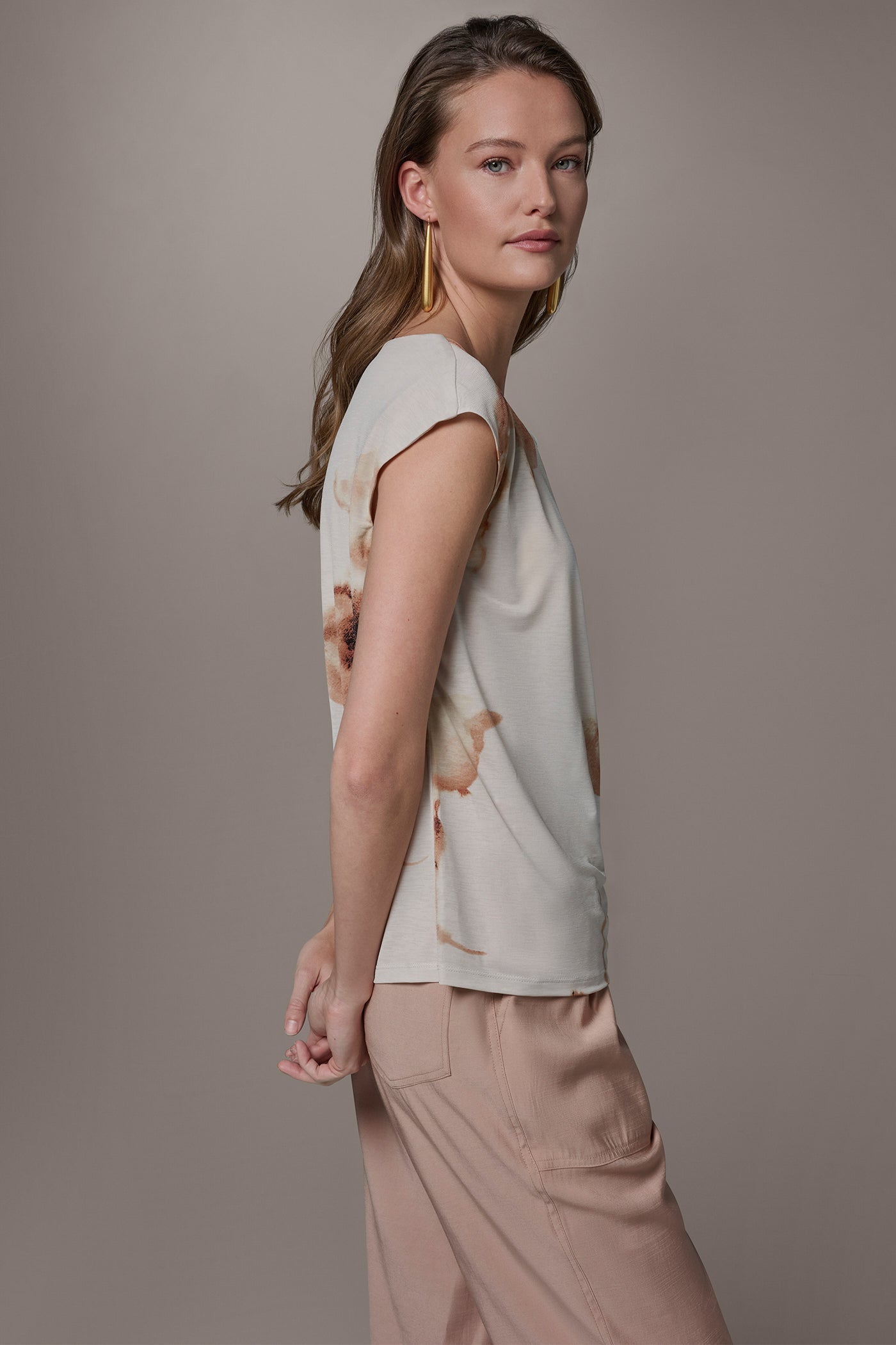 Donna Karan | FLORAL ASYMMETRIC BLOUSE