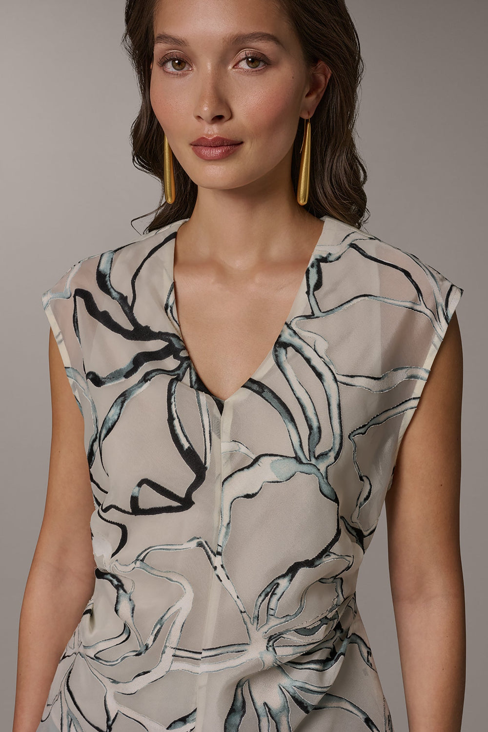 Donna Karan | FLORAL BURNOUT TOP
