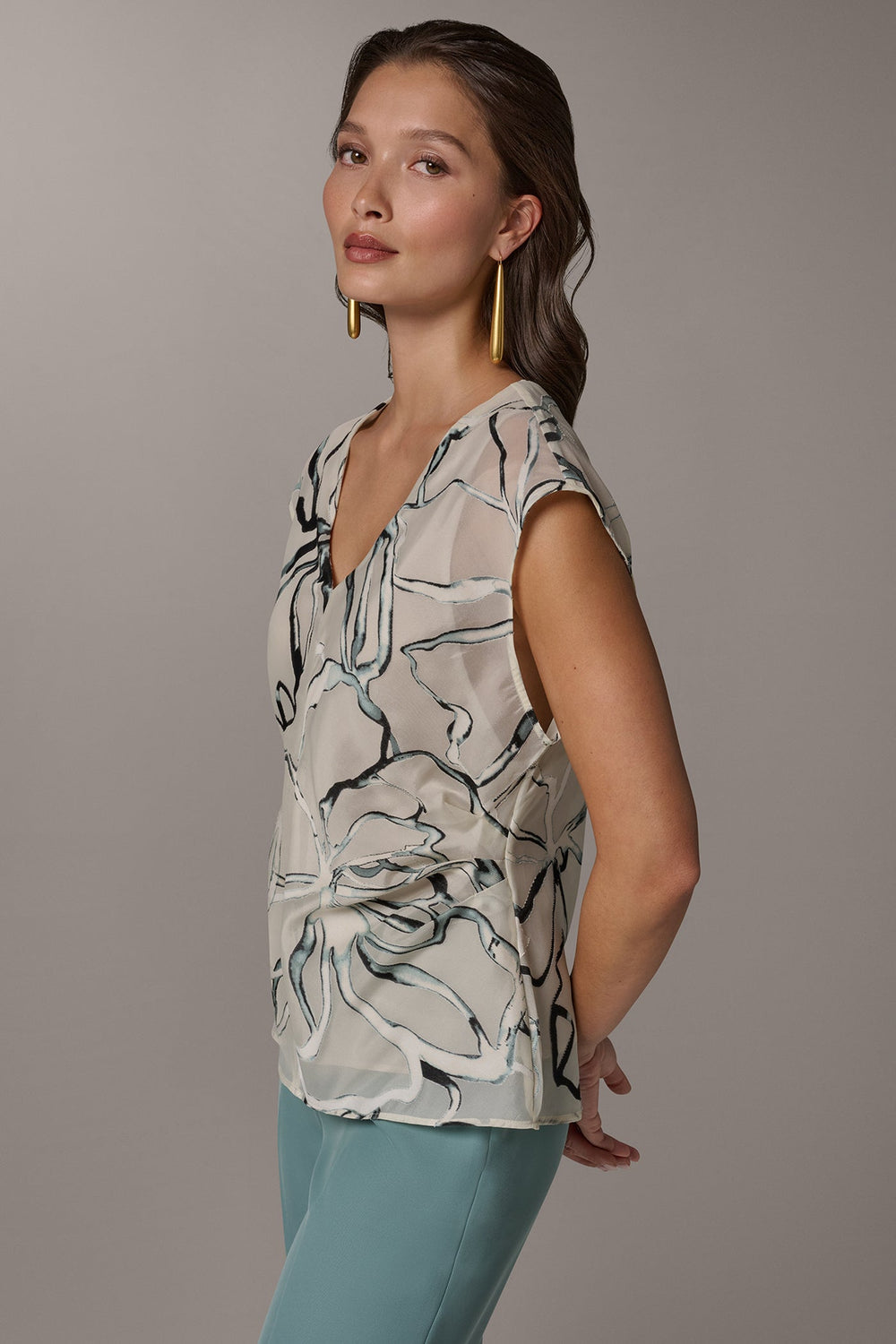 Donna Karan | FLORAL BURNOUT TOP