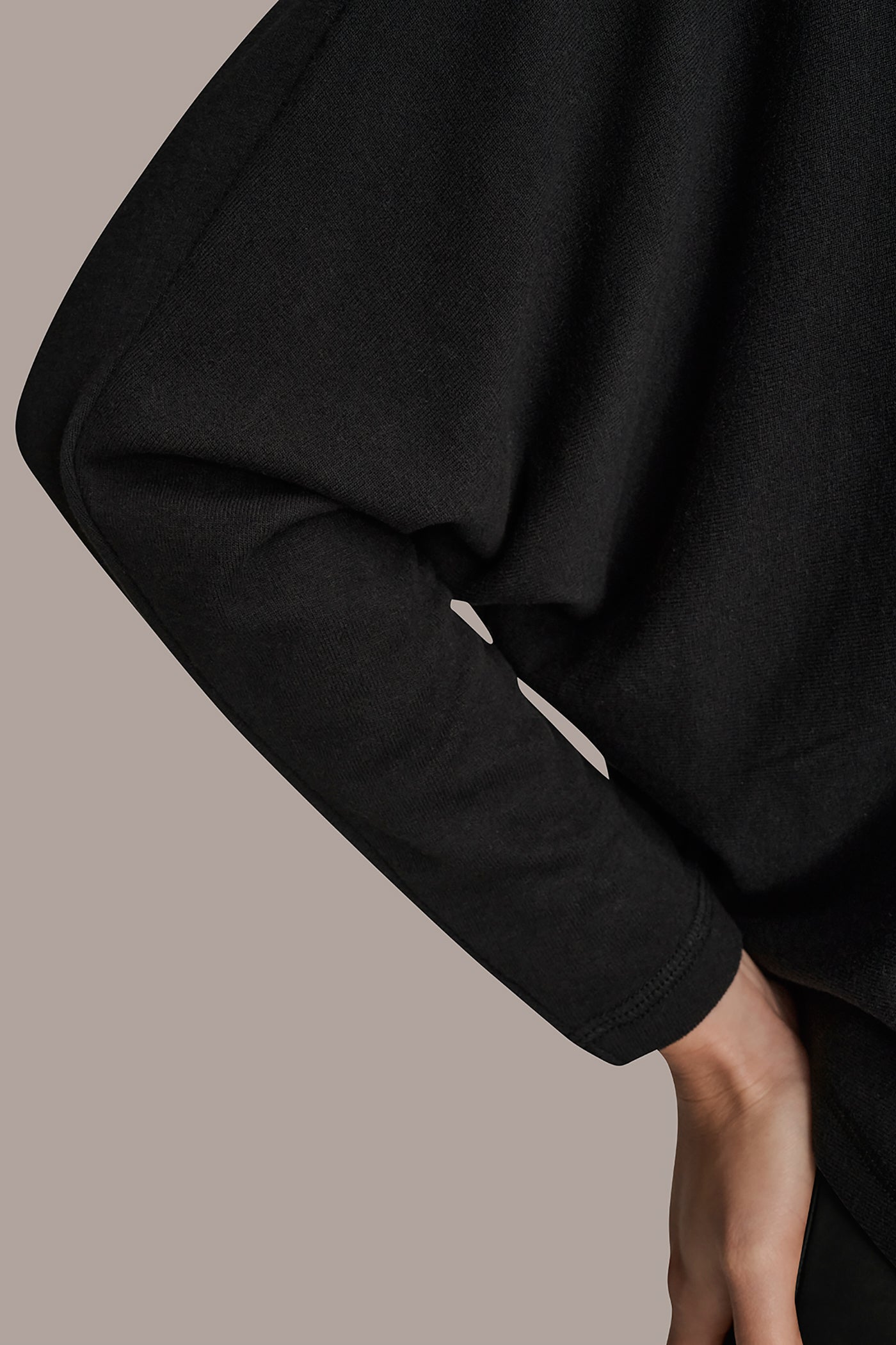 Donna Karan | MOCK-NECK TOP