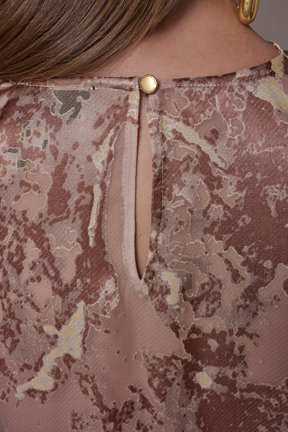 Donna Karan | METALLIC BURNOUT BLOUSE