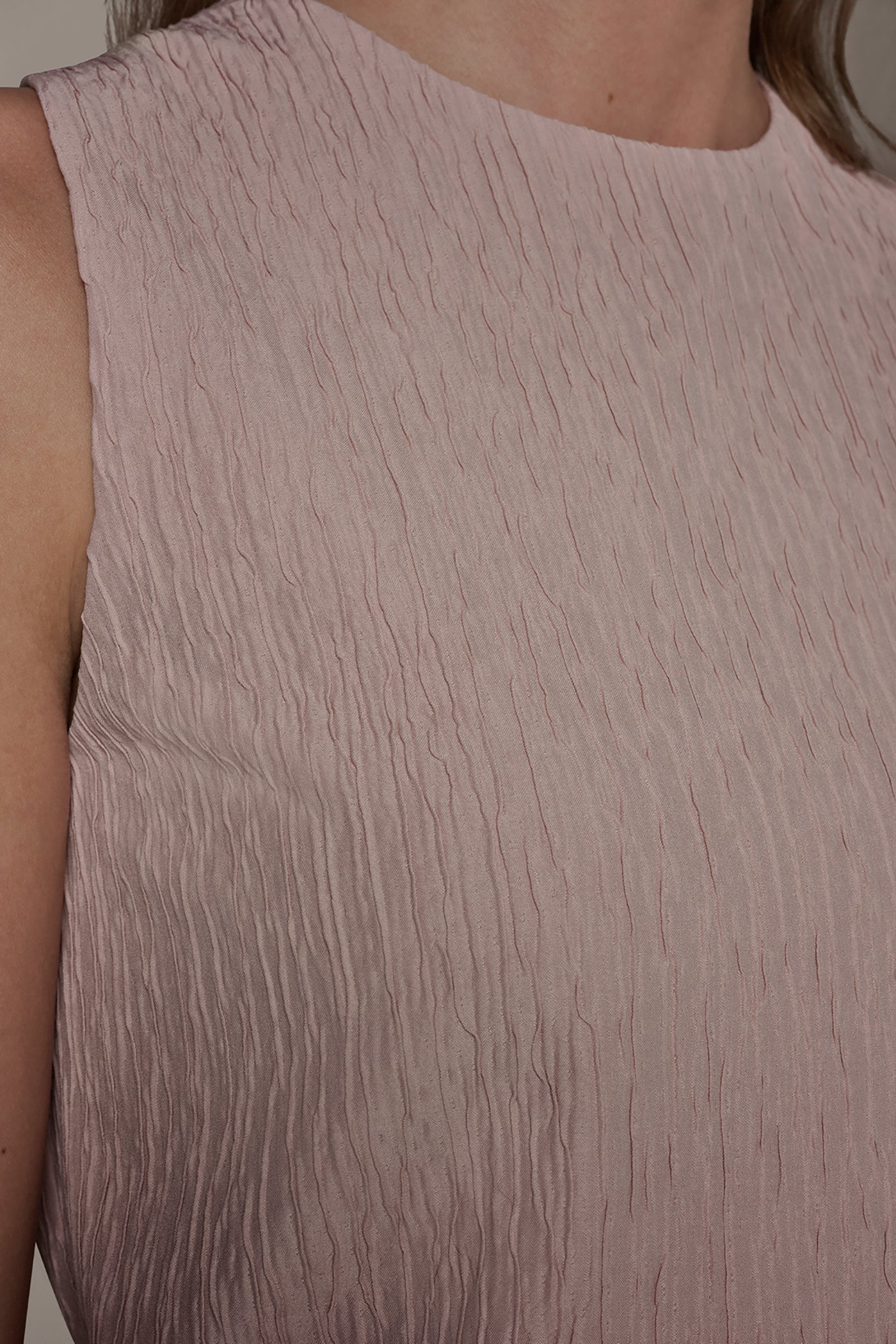 Donna Karan | CROPPED BLOUSE