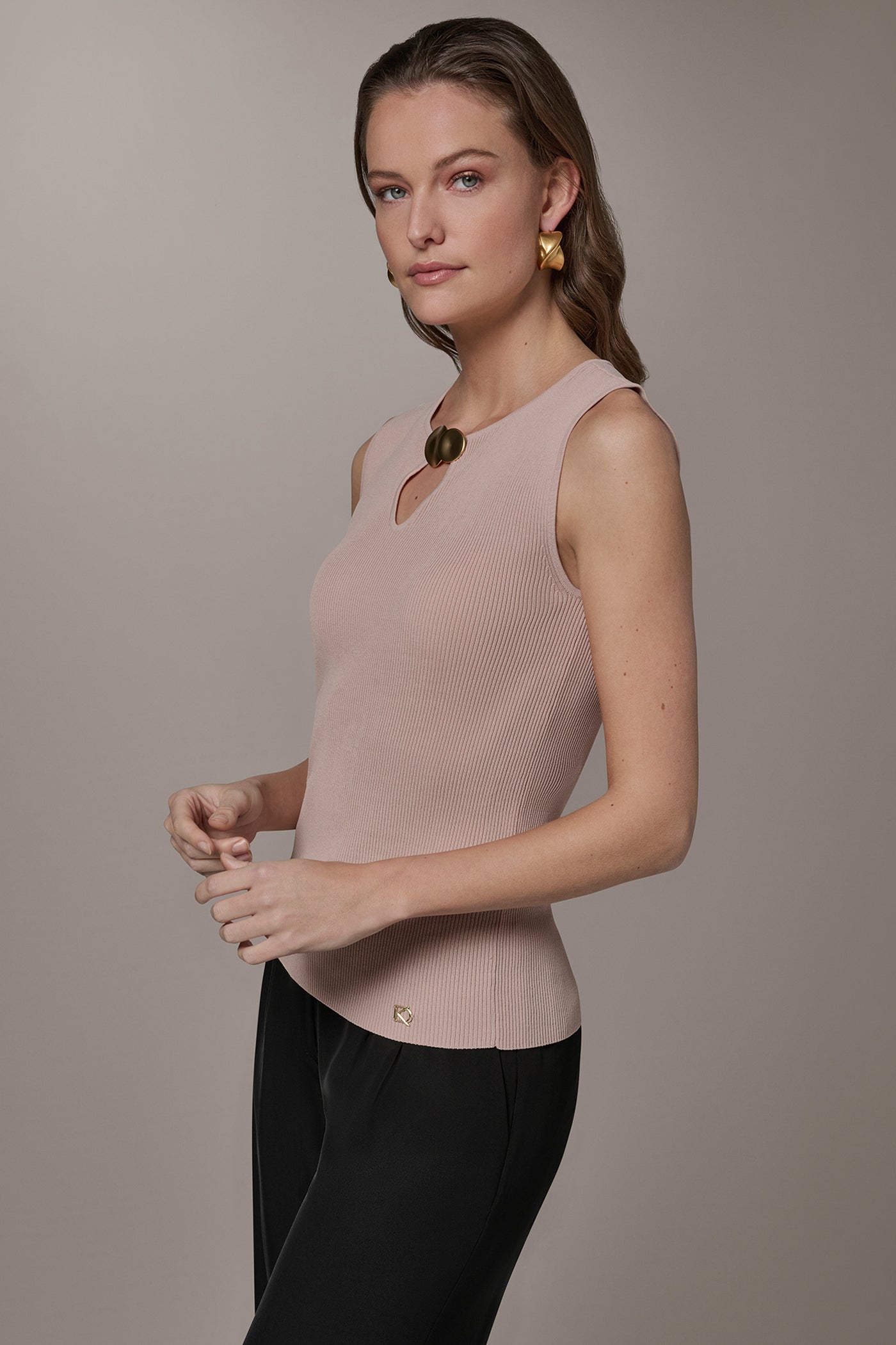 Donna Karan | KEYHOLE RIBBED SWEATER TANK