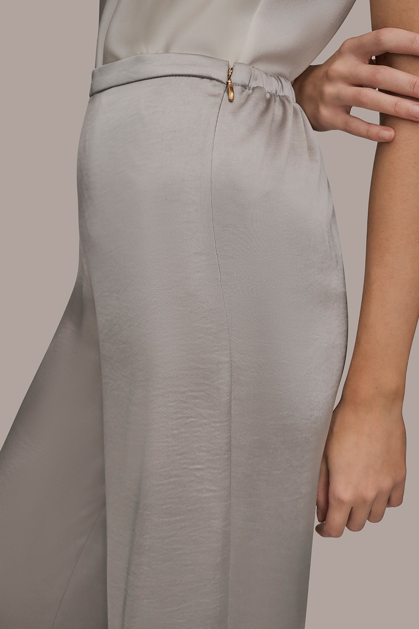 Donna Karan | EXTRA HIGH-RISE SATIN PULL-ON PANT