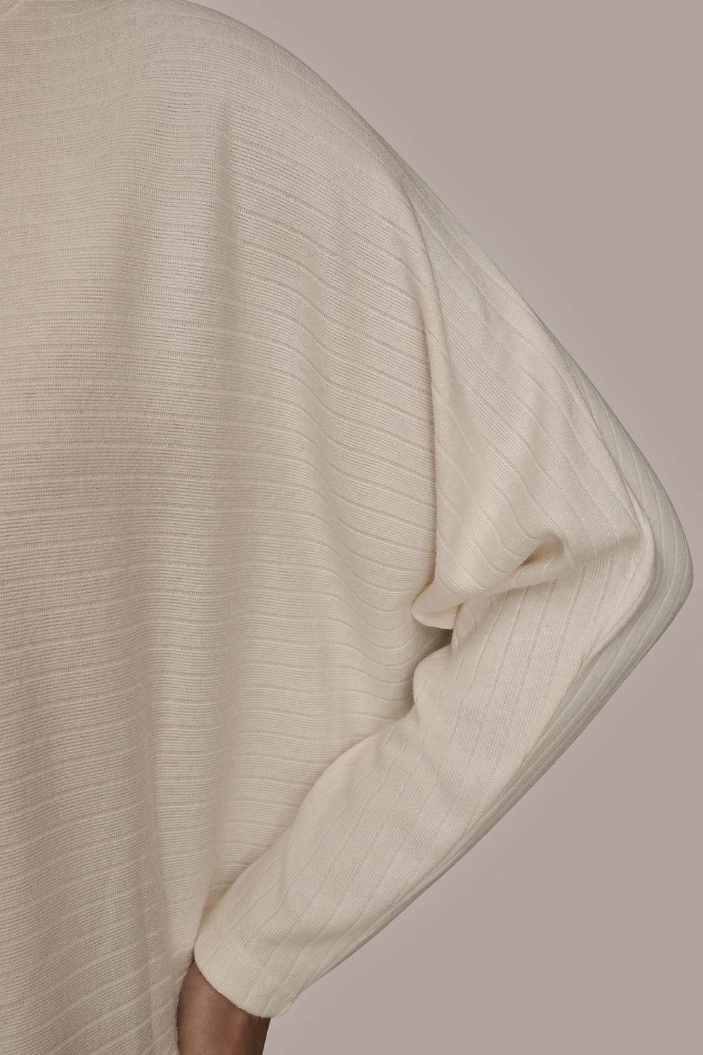 Donna Karan | MOCK-NECK TOP