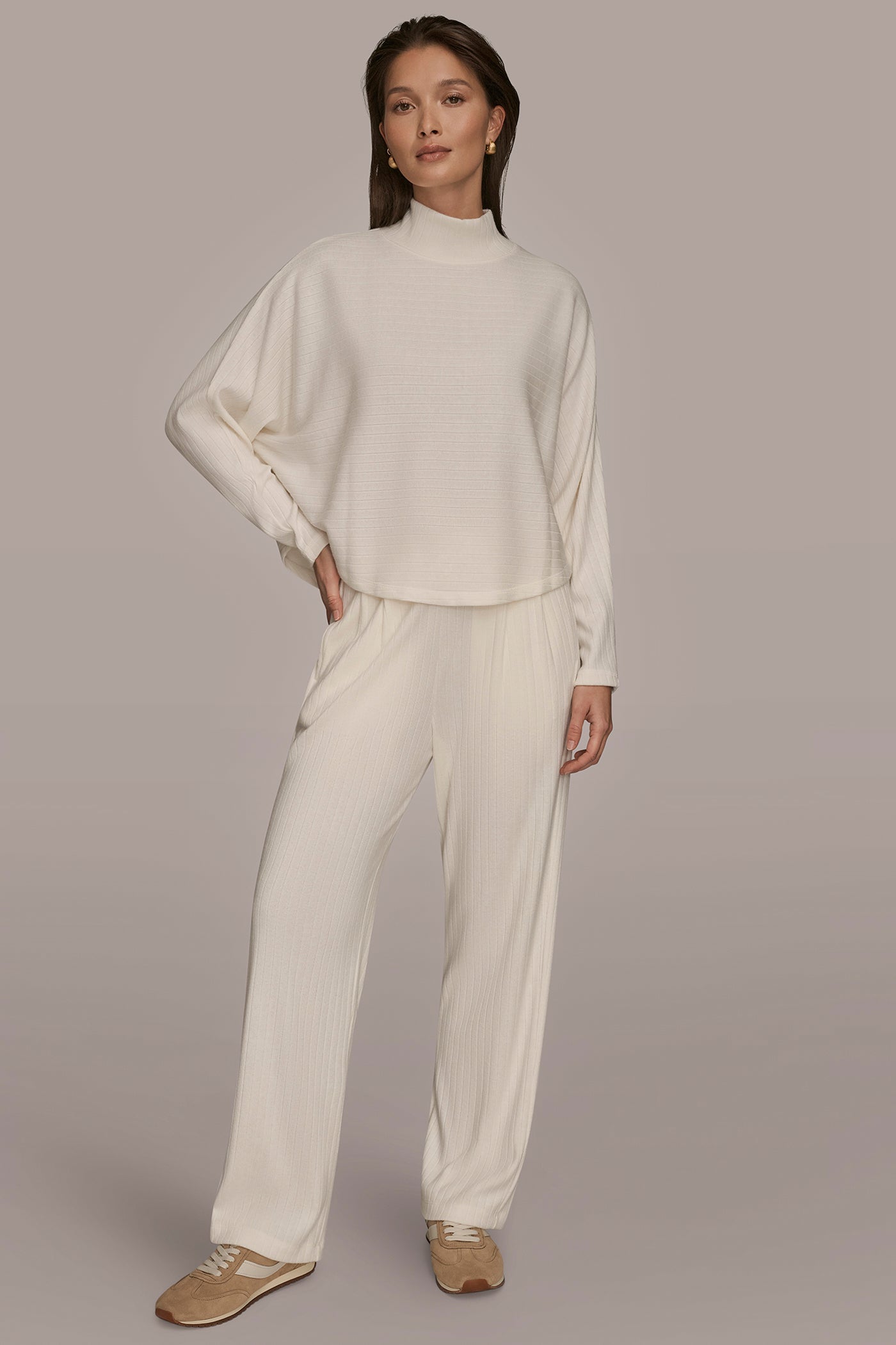 Donna Karan | MOCK-NECK TOP
