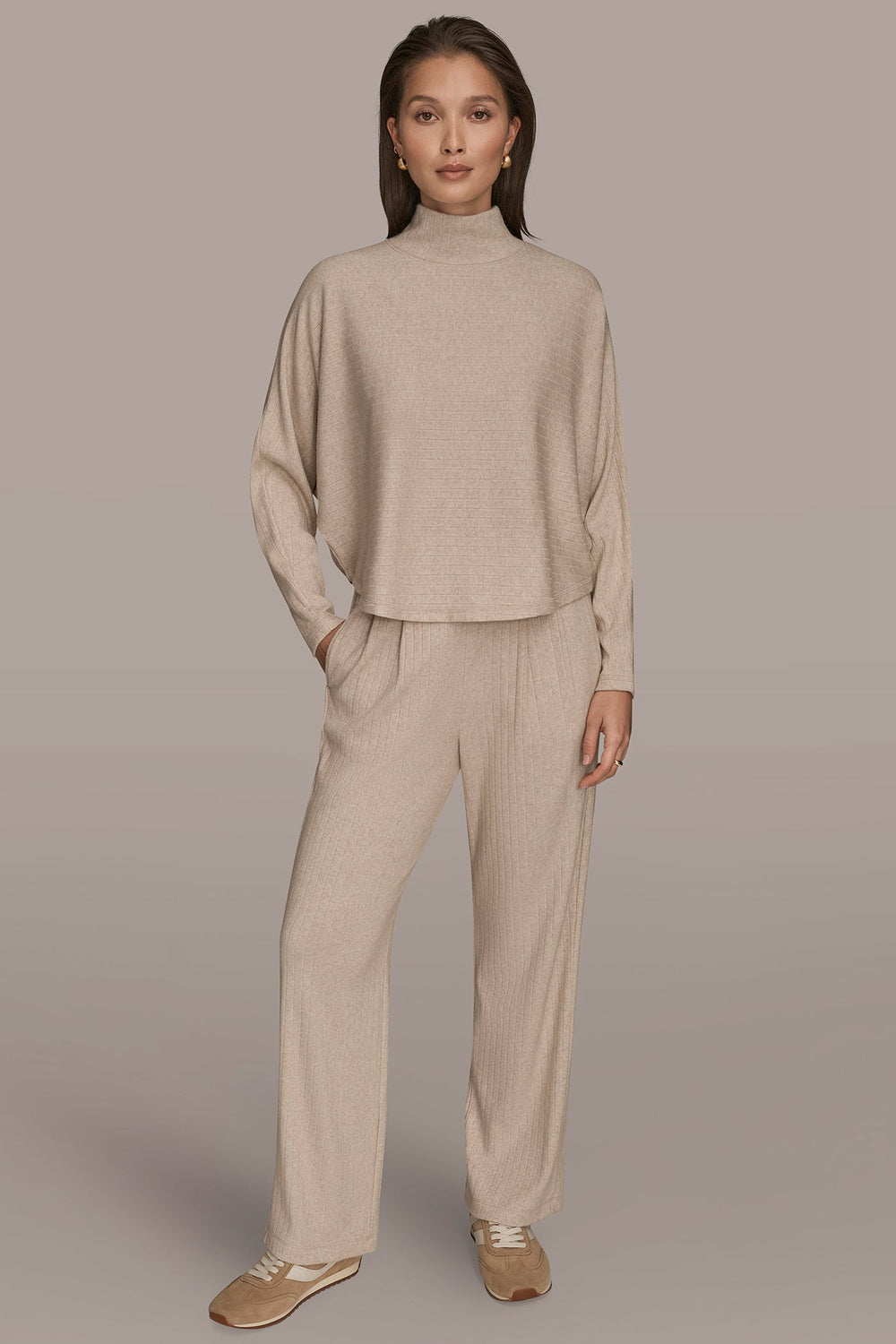 Donna Karan | MOCK-NECK TOP